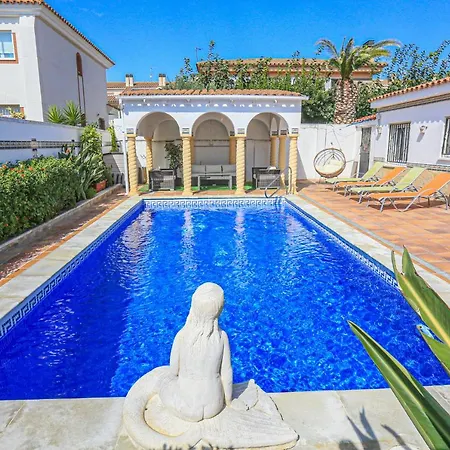 Casa Cordoba - Only Families *